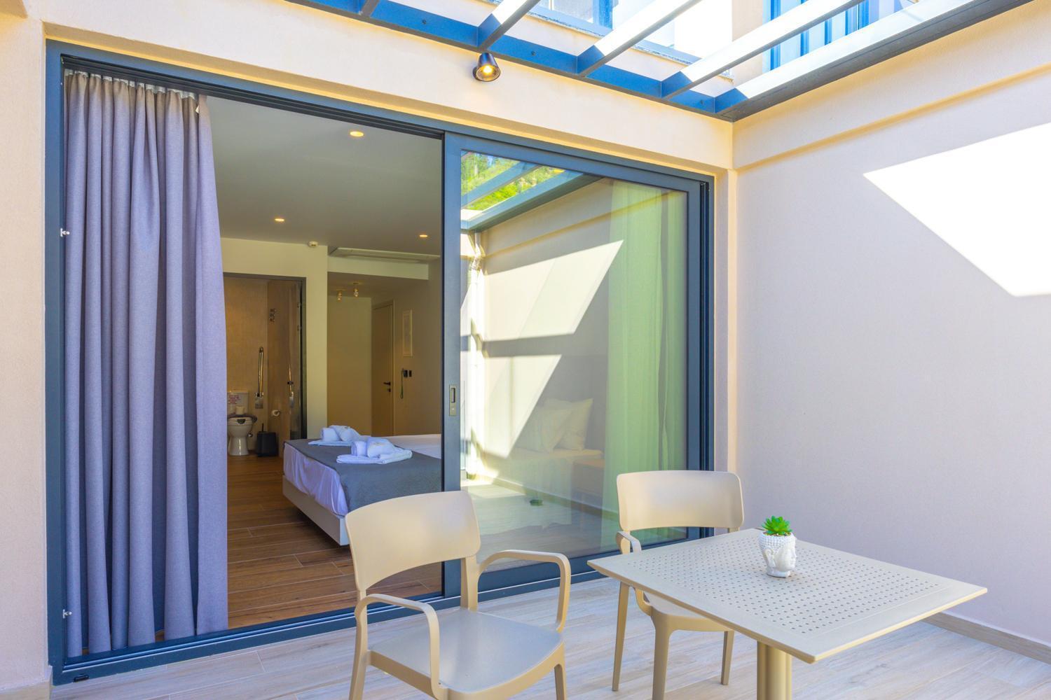 Nobile 3* Agios Gordios (Corfu)