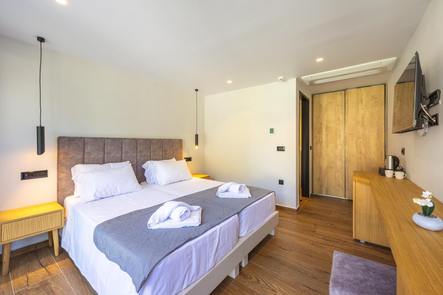 Nobile Hotel Agios Gordios (Corfu)